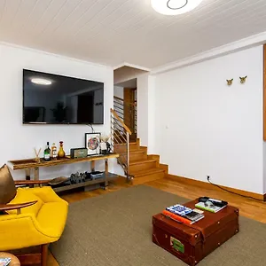 The Explorers - Sunny Stylish Family-friendly Apartment Lisbon