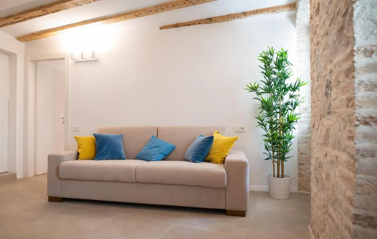 Vitelli Apartments And Rooms 斯普利特