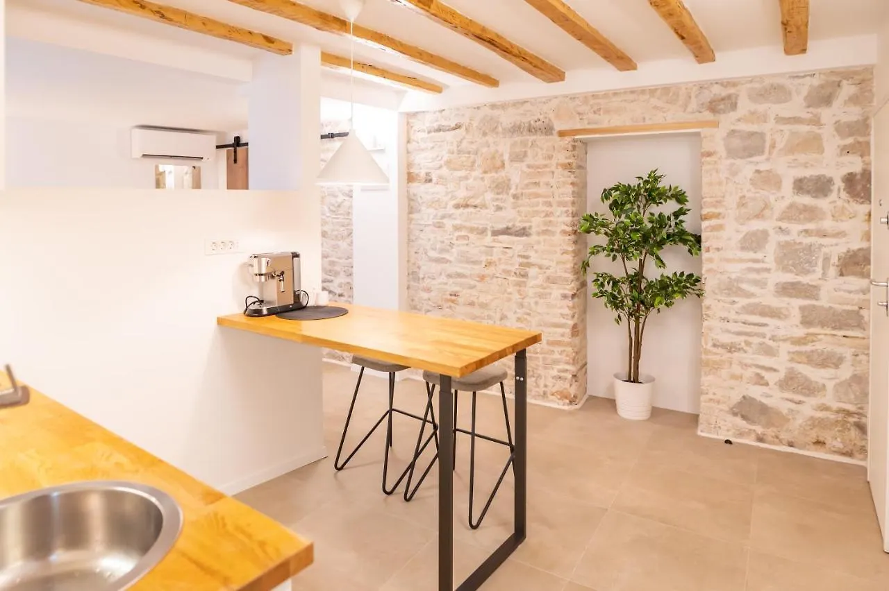 Vitelli Apartments And Rooms 斯普利特