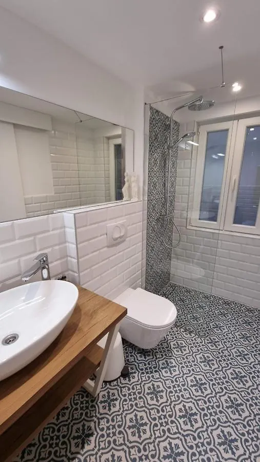 Vitelli Apartments And Rooms Split
