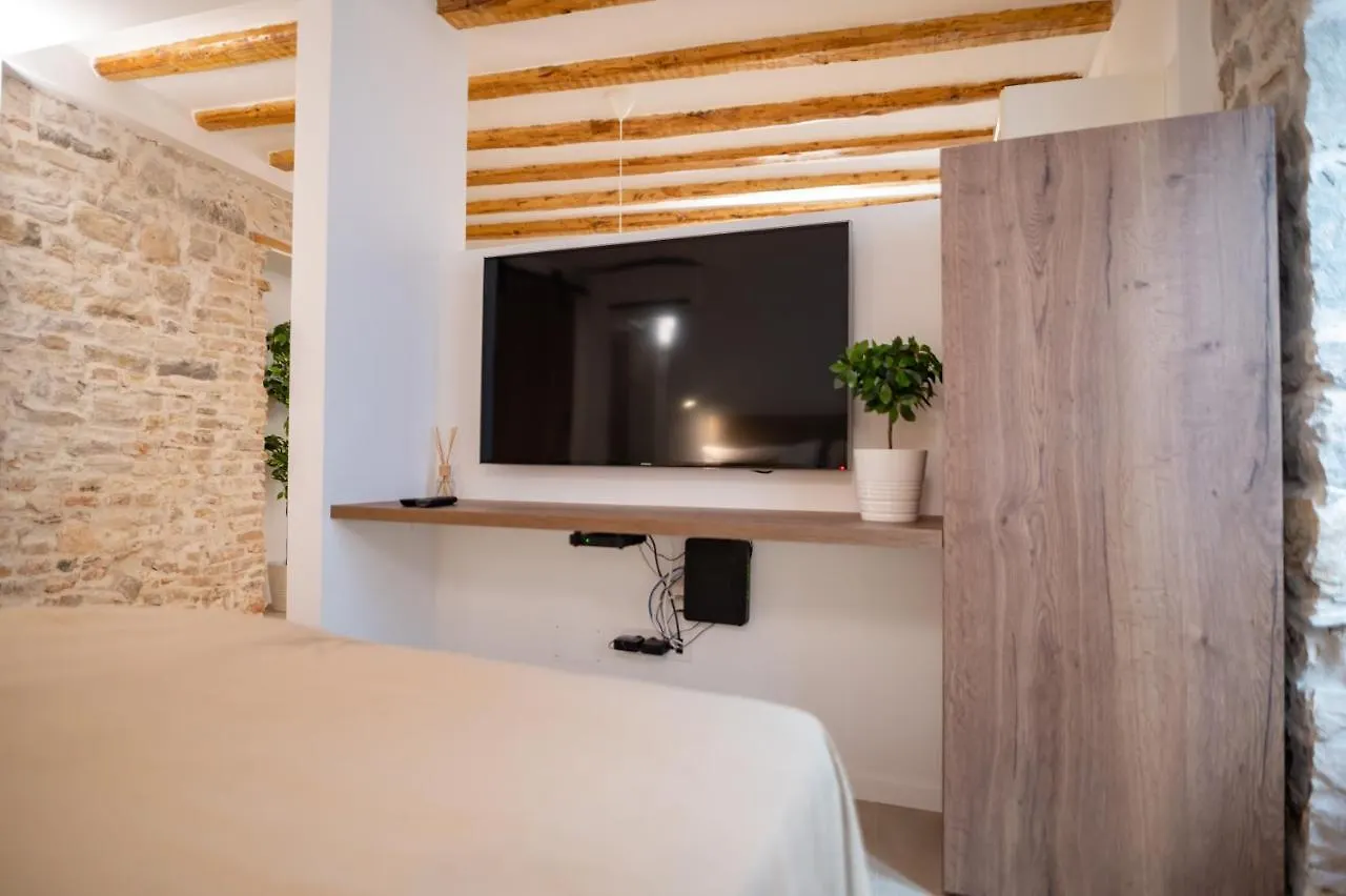 Vitelli Apartments And Rooms Split